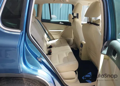 2017 Volkswagen Tiguan 2.0T Wolfsburg Edition z USA, uszkodzony, nr VIN WVGSV7AX0HK011669